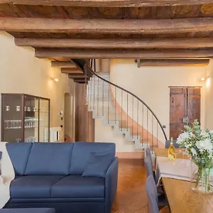 Antiche Mura By Rent Como