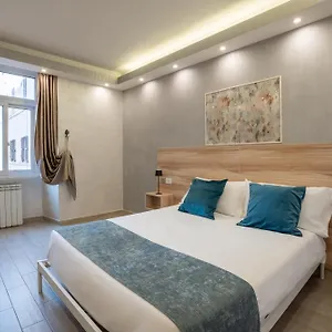 Bed and breakfast Drago D'oro - Accross From Metro Vittorio Emanuele Roma