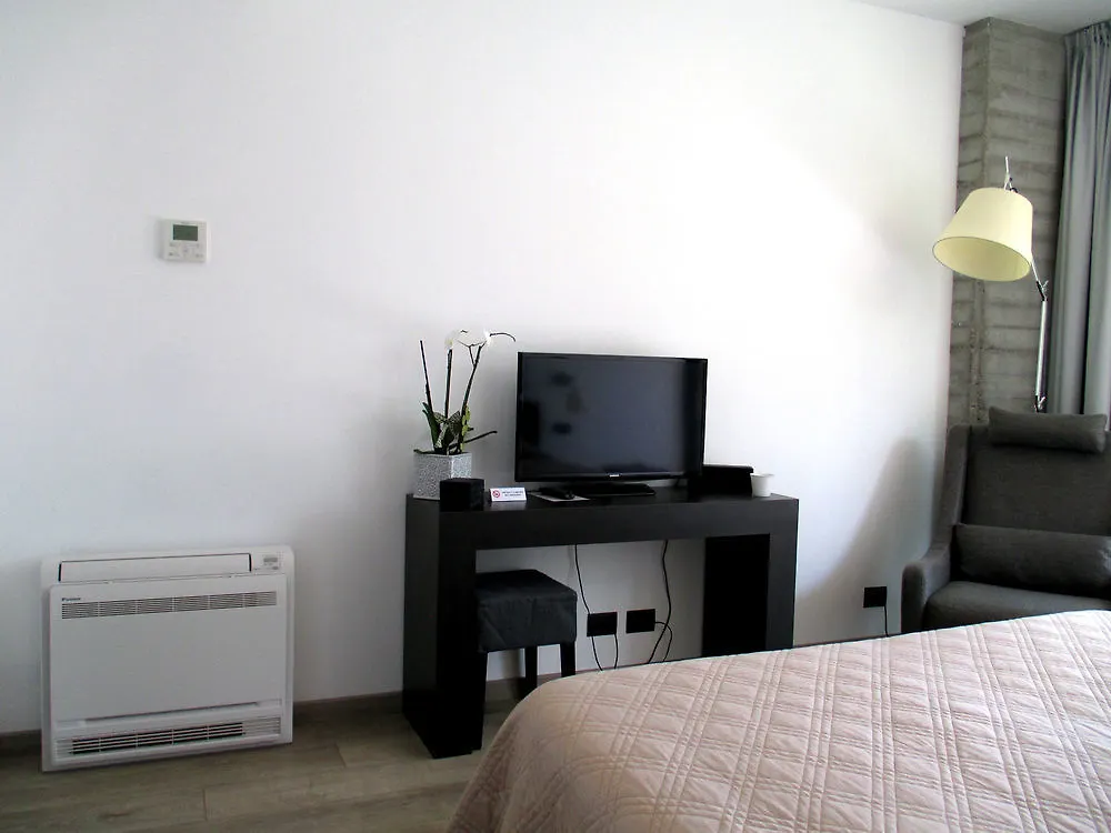 B&B Vista Lago Como Bed & Breakfast